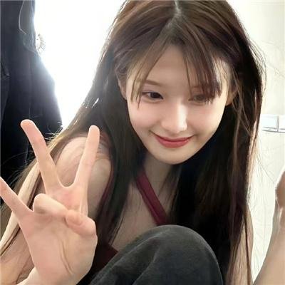 顶流绯闻绯闻澄清适得其反，网友笑疯，连续多日引热议